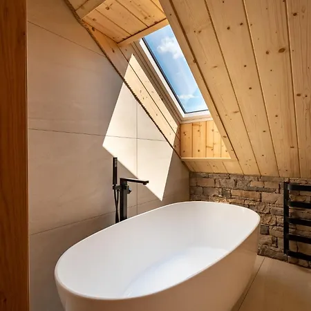 Apartmán Rohacka - Luxusna So Sukromnym Wellness A Bazenom *