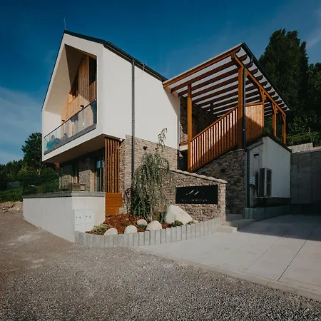 Apartmán Rohacka - Luxusna So Sukromnym Wellness A Bazenom *